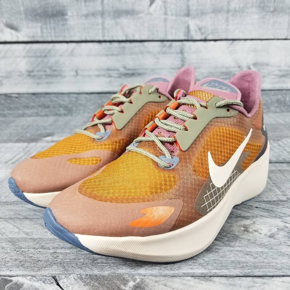 Sold New Nike Pegasus Size 5.5